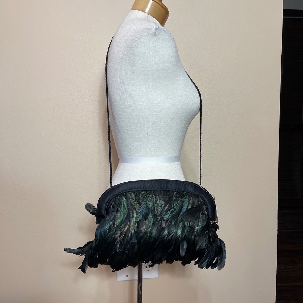 La Regale Black Feather Crossbody Clutch